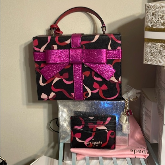 Dior entry for Kate spade bundle raffle - Picture 4 of 6